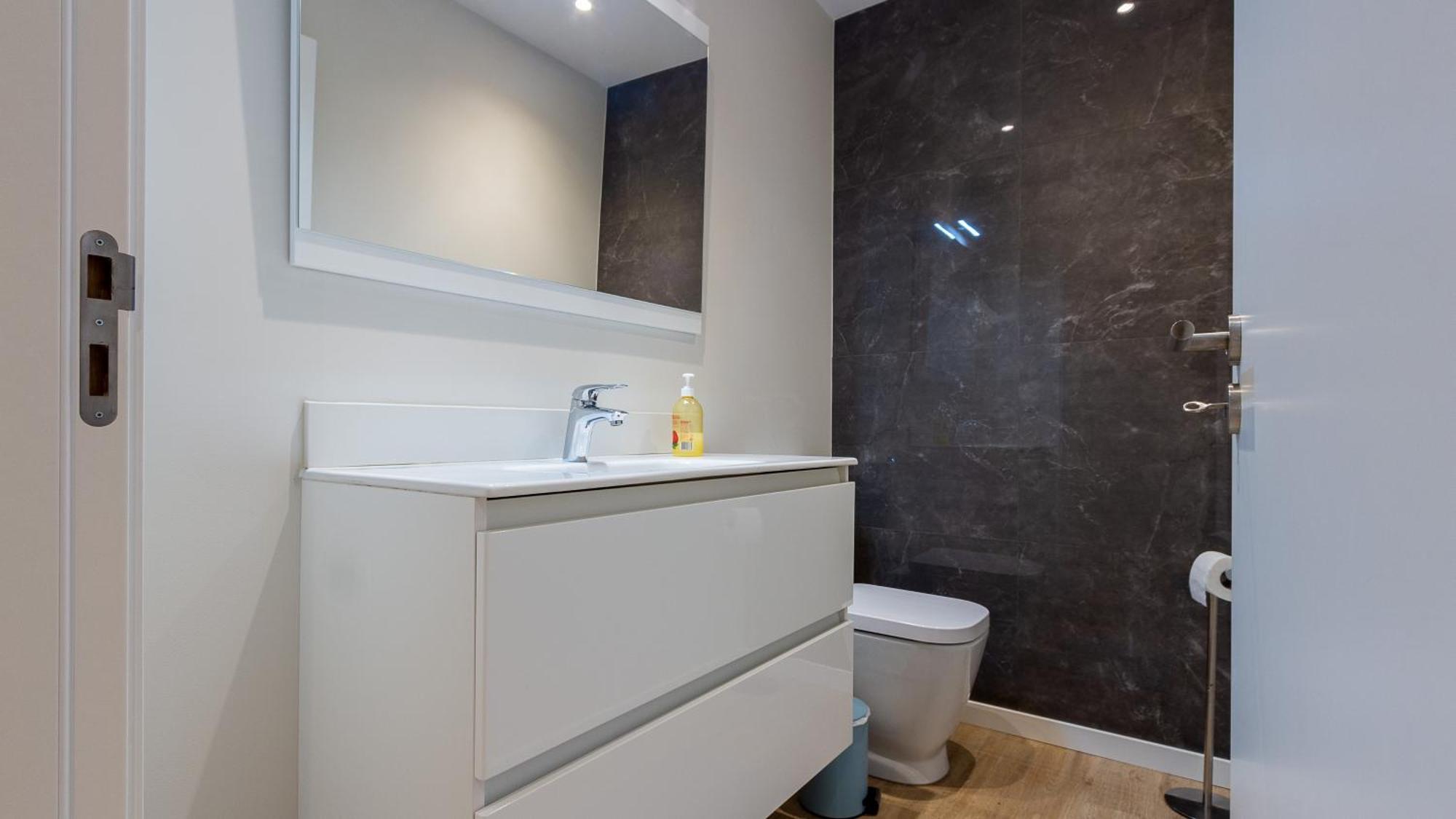 Luxury And Modern Apartment In Porto Moniz Center Bagian luar foto